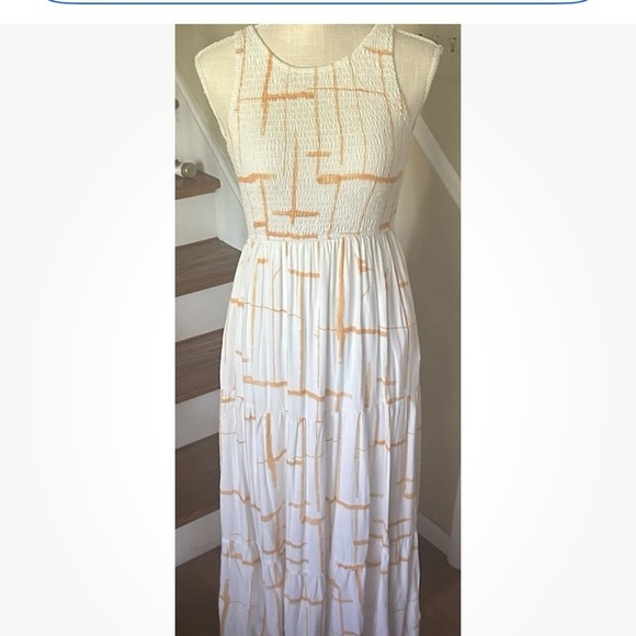 Petal & Pup Dresses & Skirts - Petal and pup Aliza maxi dress. Women’s Large  Ruched Top White/Apricot Pockets